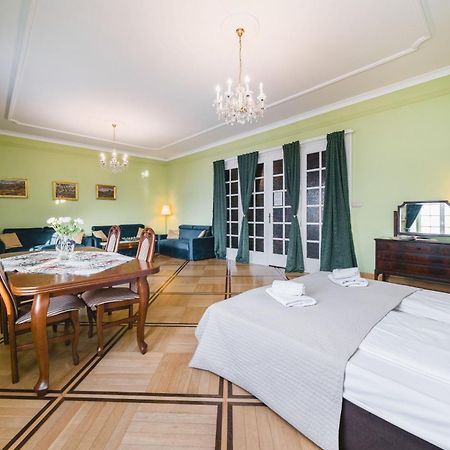 Apartamenty W Palacu Pod Baranami Krakov Exteriér fotografie