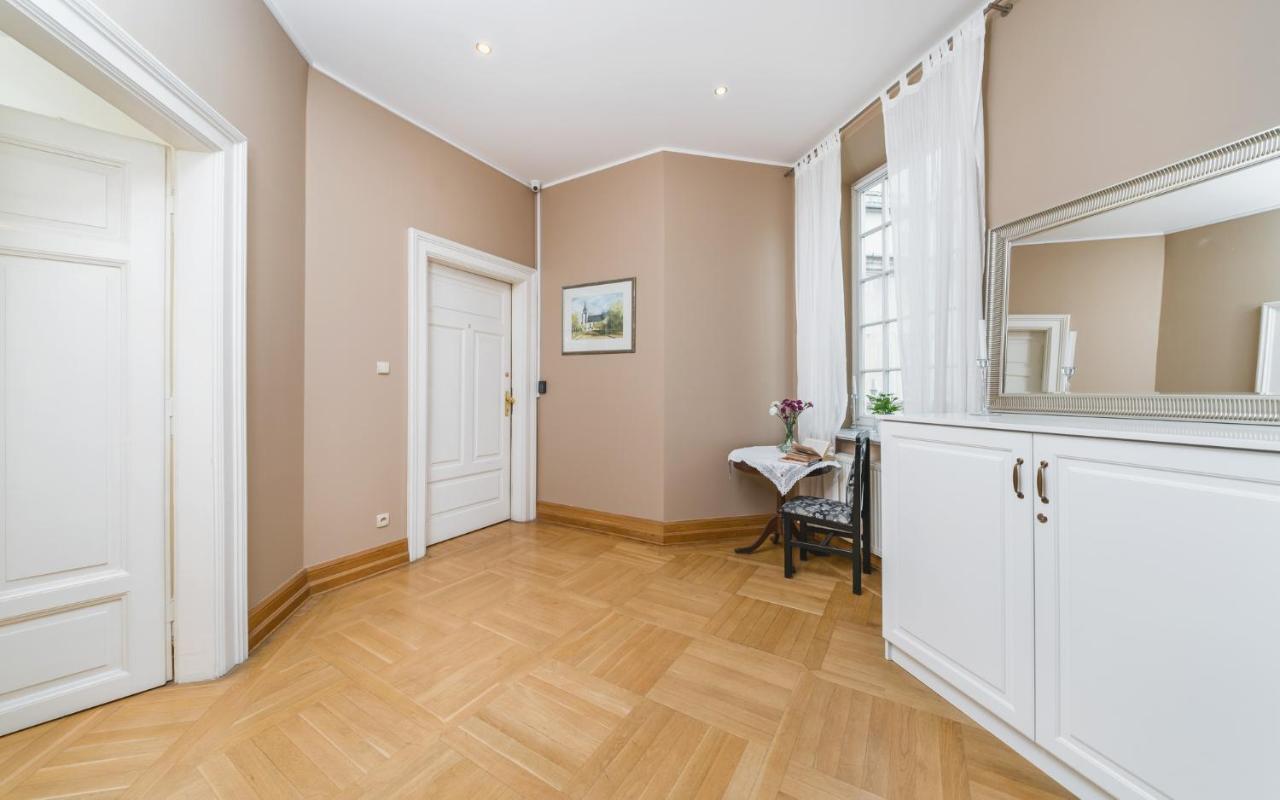 Apartamenty W Palacu Pod Baranami Krakov Exteriér fotografie