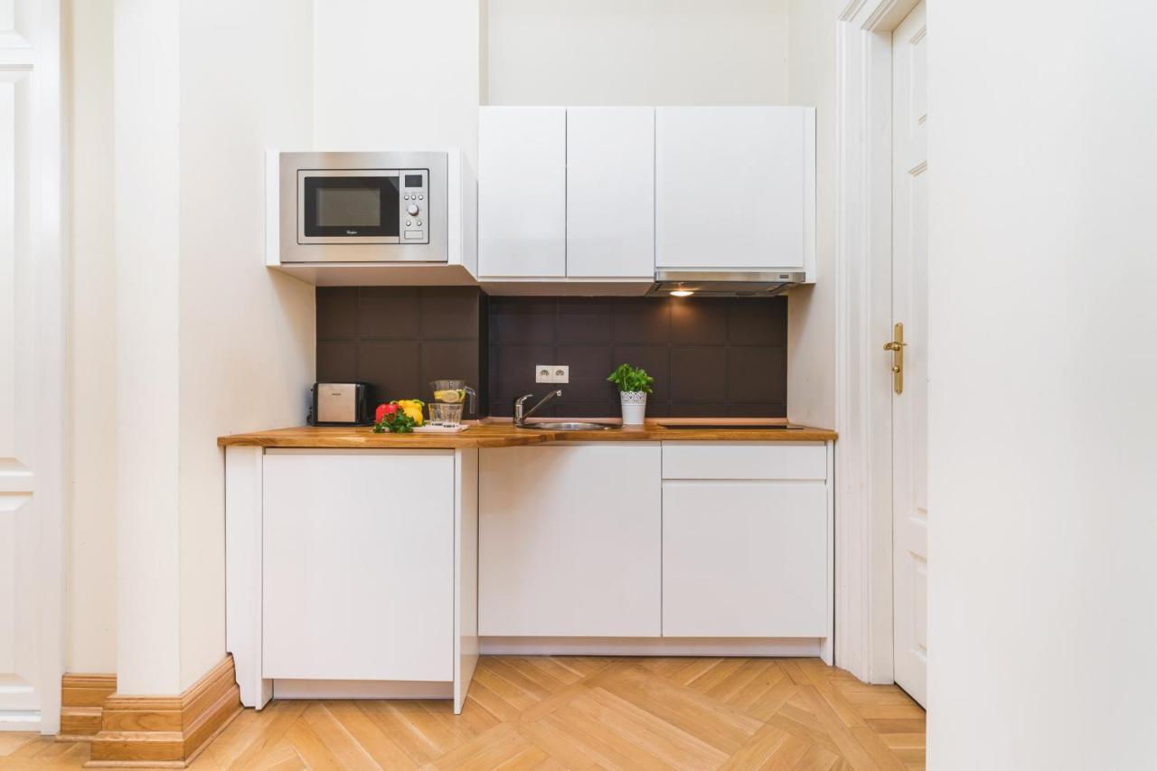 Apartamenty W Palacu Pod Baranami Krakov Exteriér fotografie